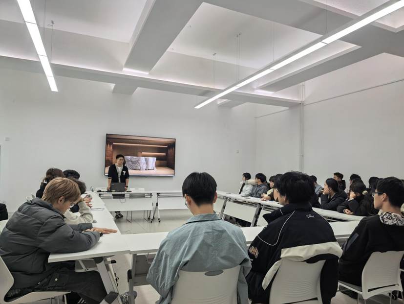 e1668c66ff8ad30610387d04e30c28a