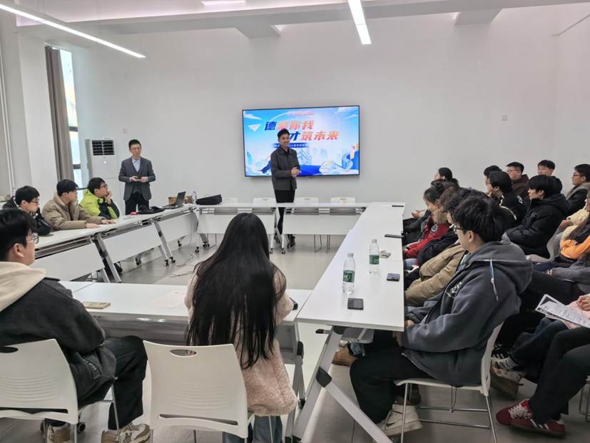 4b51e70e5bc8809b76f313df6cb590a